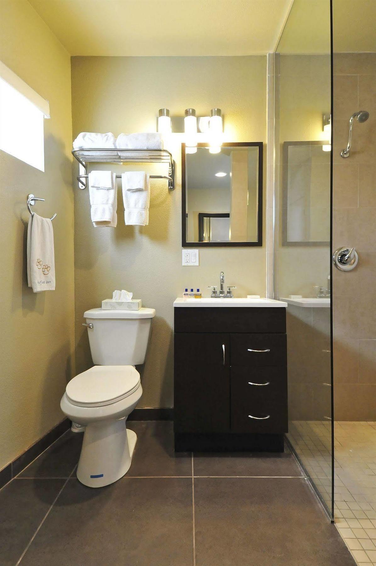 Bearfoot Inn - Clothing Optional Hotel For Gay Men Palm Springs Exterior photo